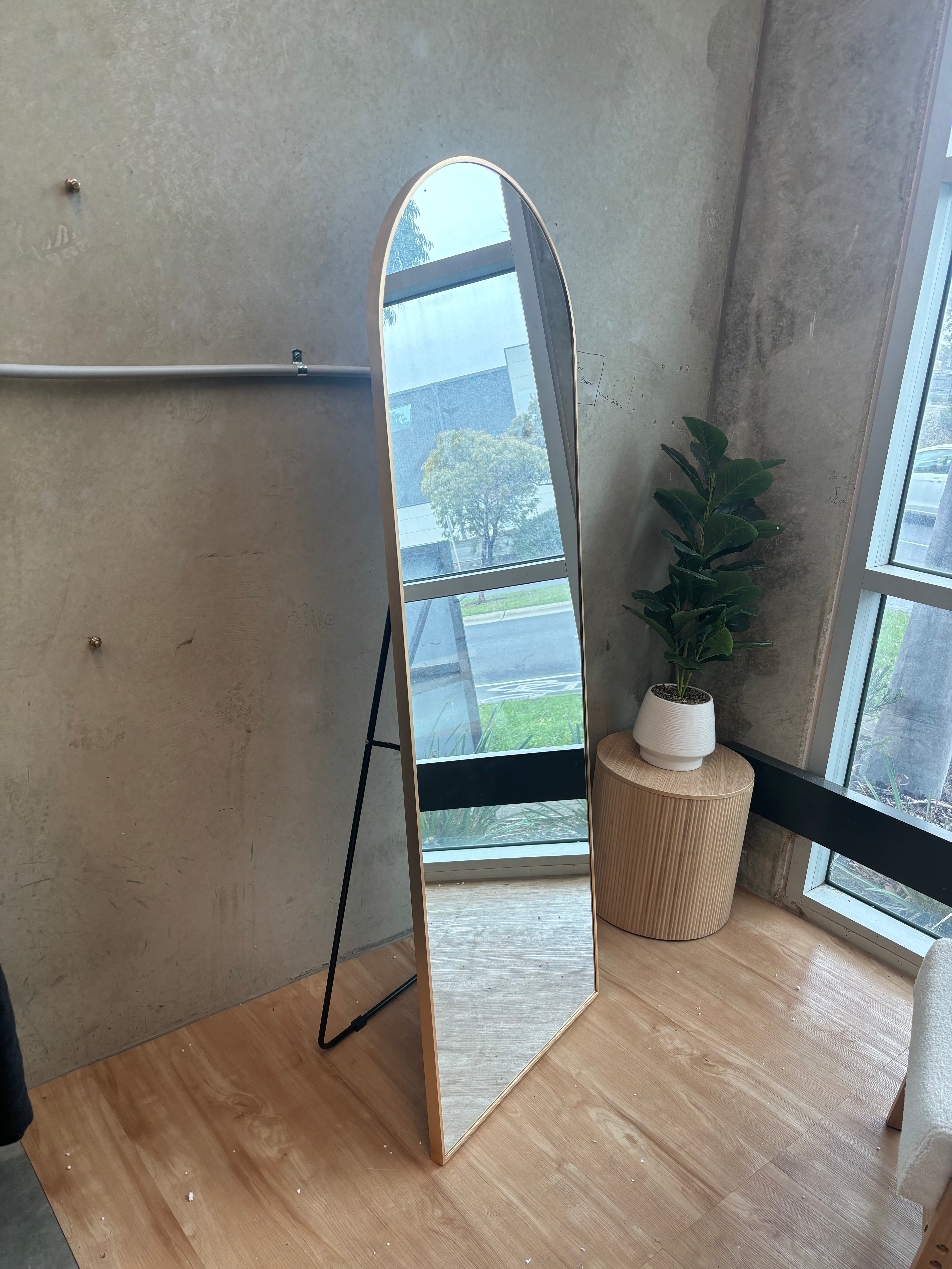 Cheval Arch Free Standing - Gold - 170cm x 60cm