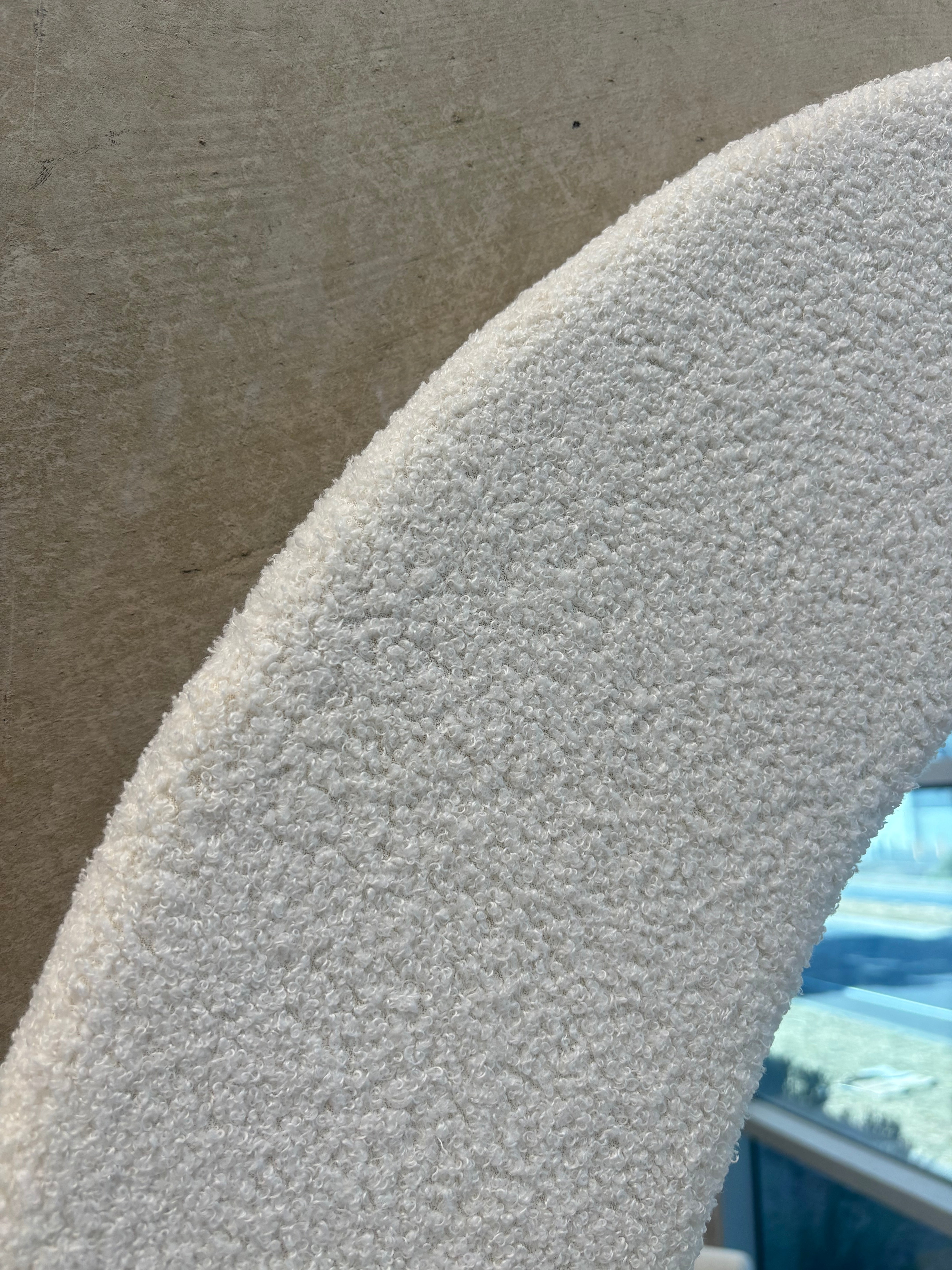 Velour Arch - 200cm x 100cm