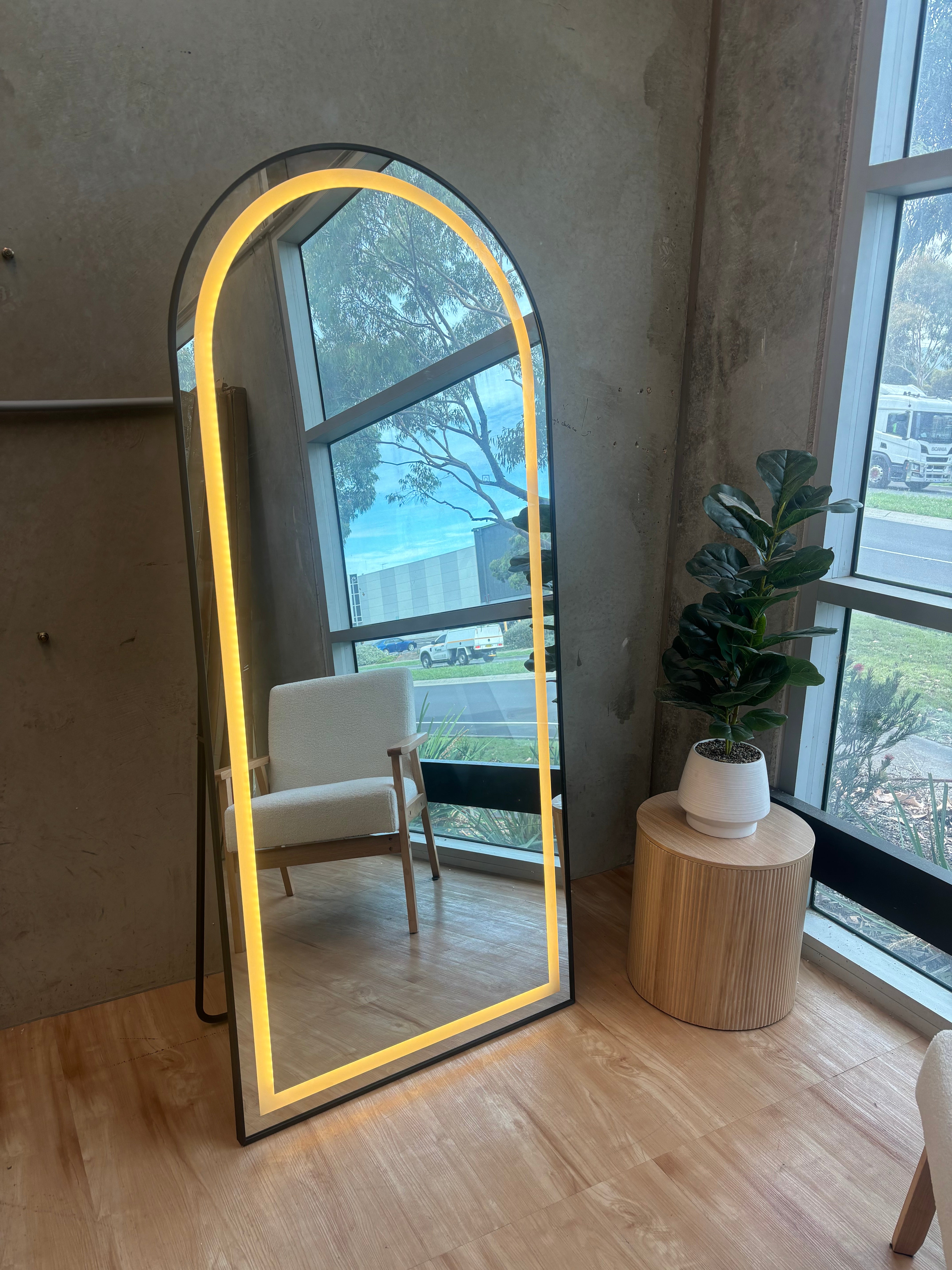 LED Arch - 180cm x 80cm