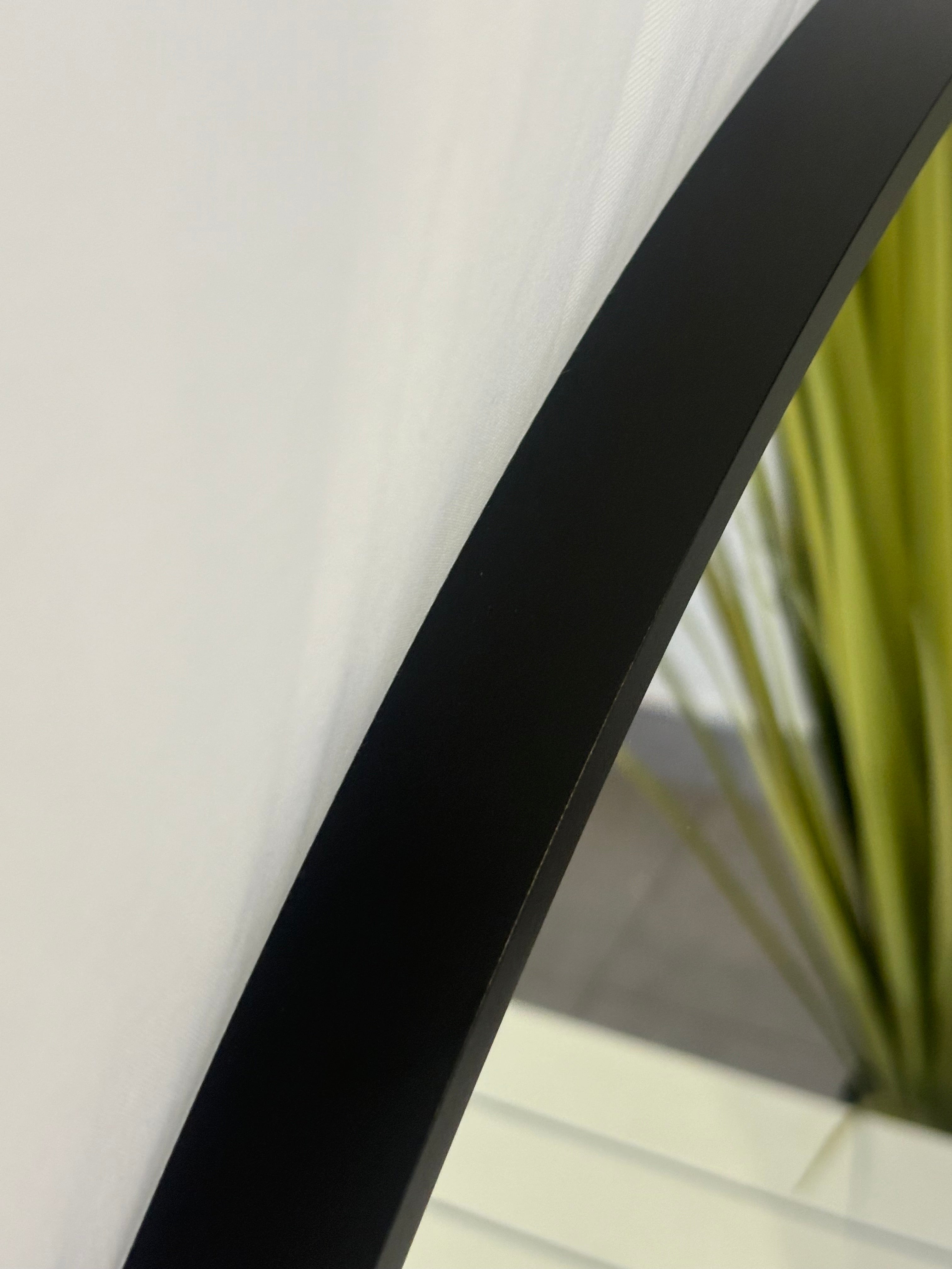 80cm Metal Round - Black