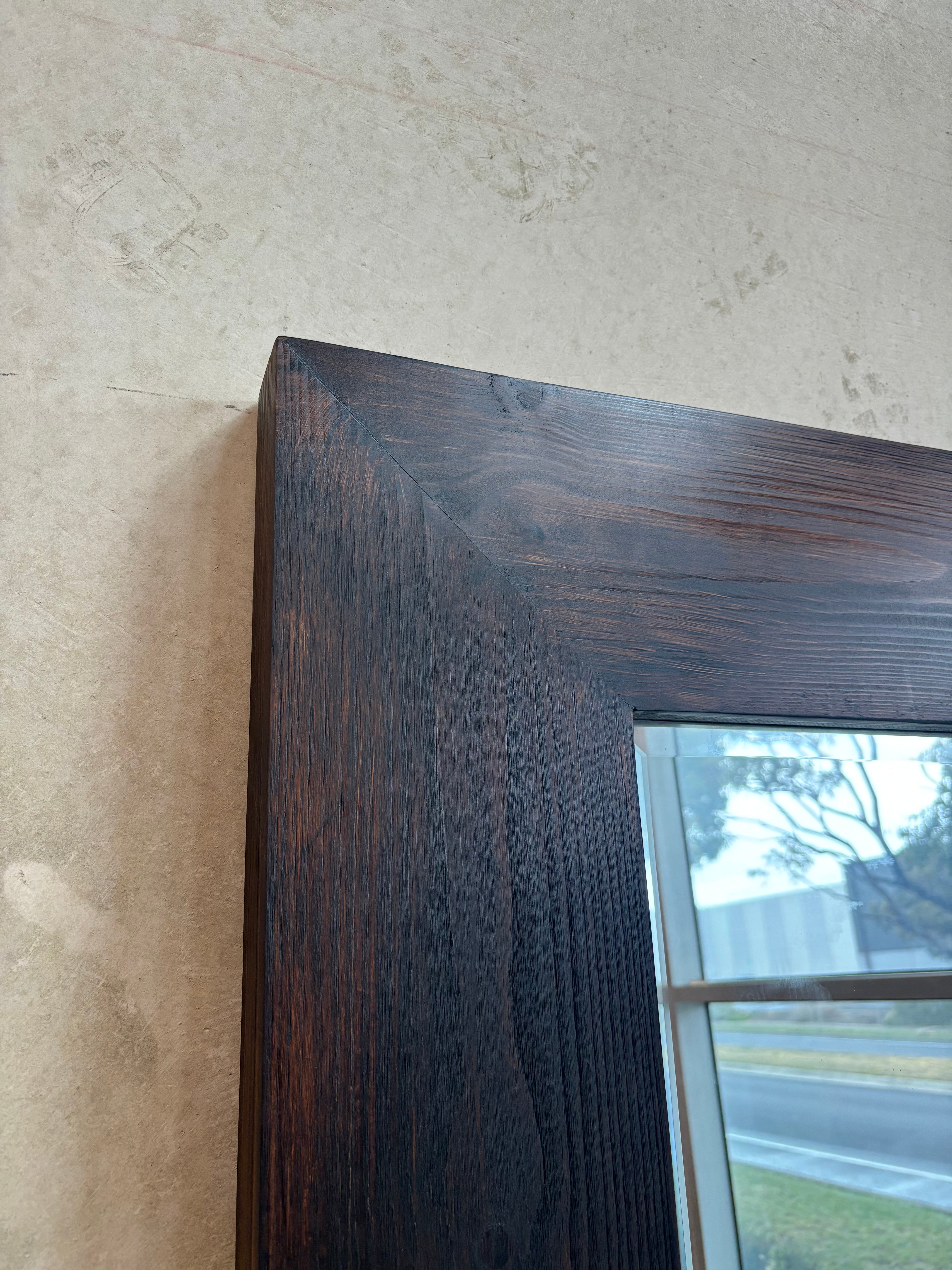 King Wood - Dark Brown - 215cm x 125cm