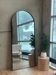 Box Metal Arch - Black - 220cm x 120cm