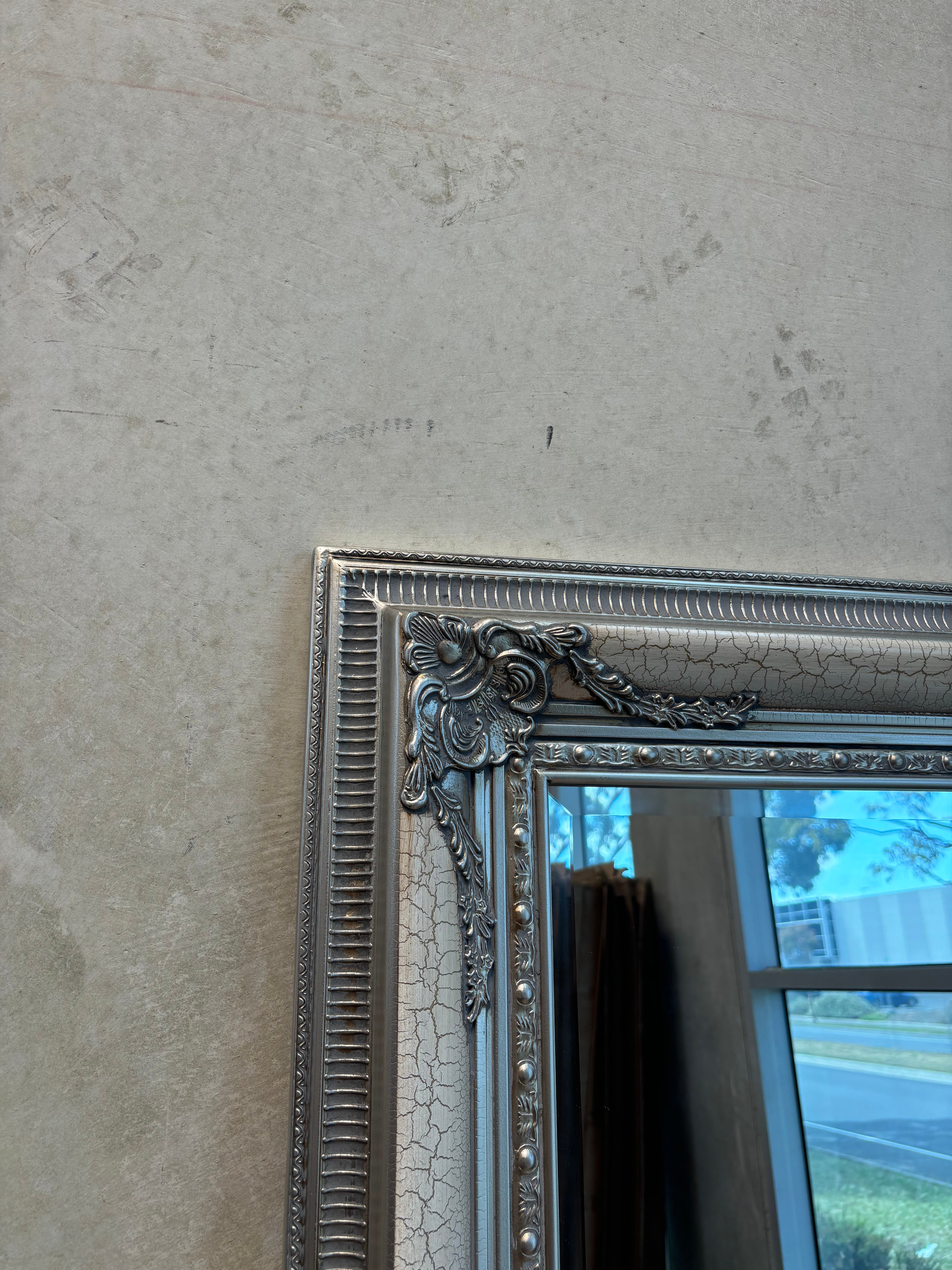 Modern Crackle - Silver - 210cm x 115cm