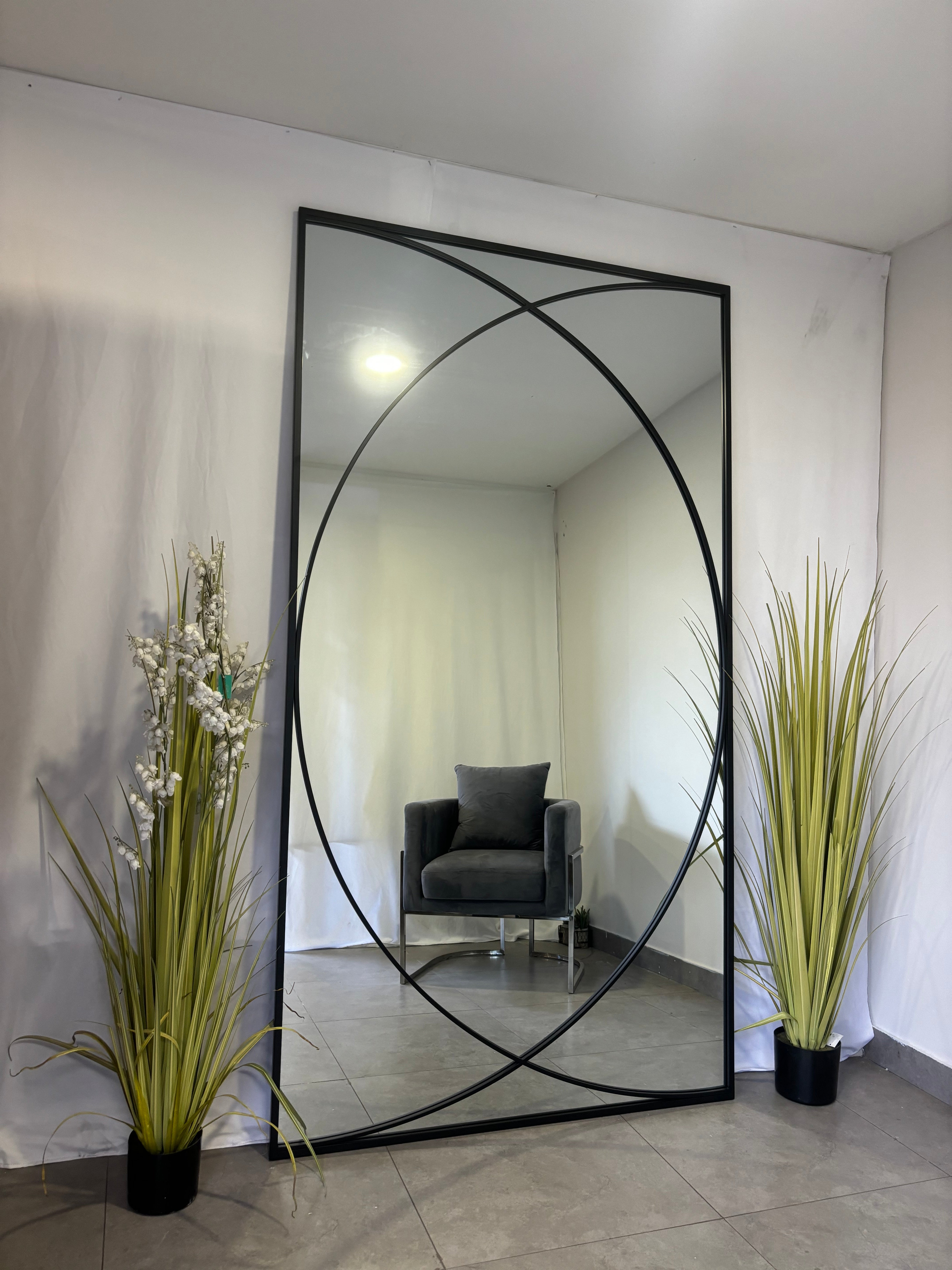 Optical Minimalist - Black - 220cm x 120cm