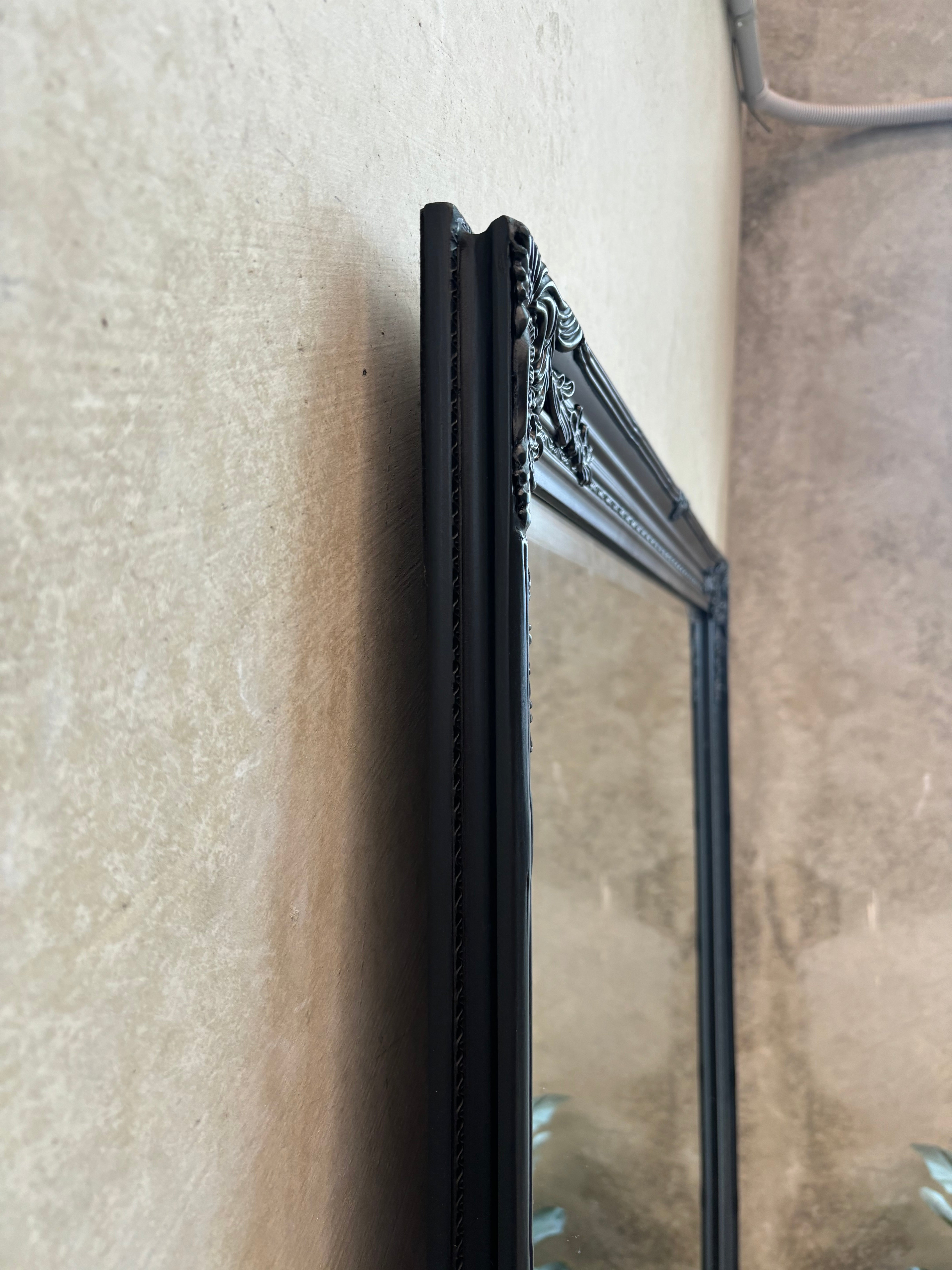 Vienna - Black - 200cm x 100cm