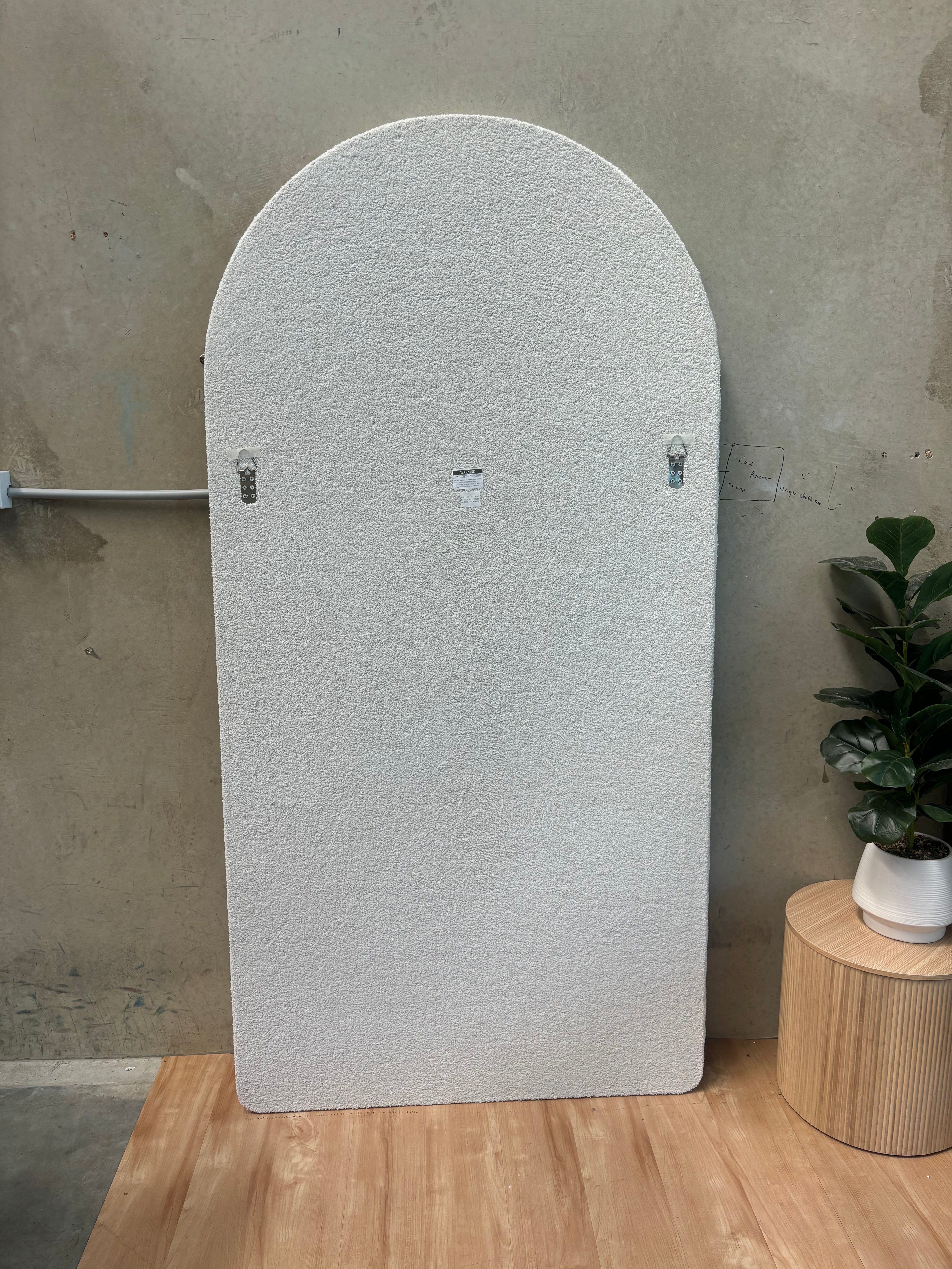 Velour Arch - 200cm x 100cm
