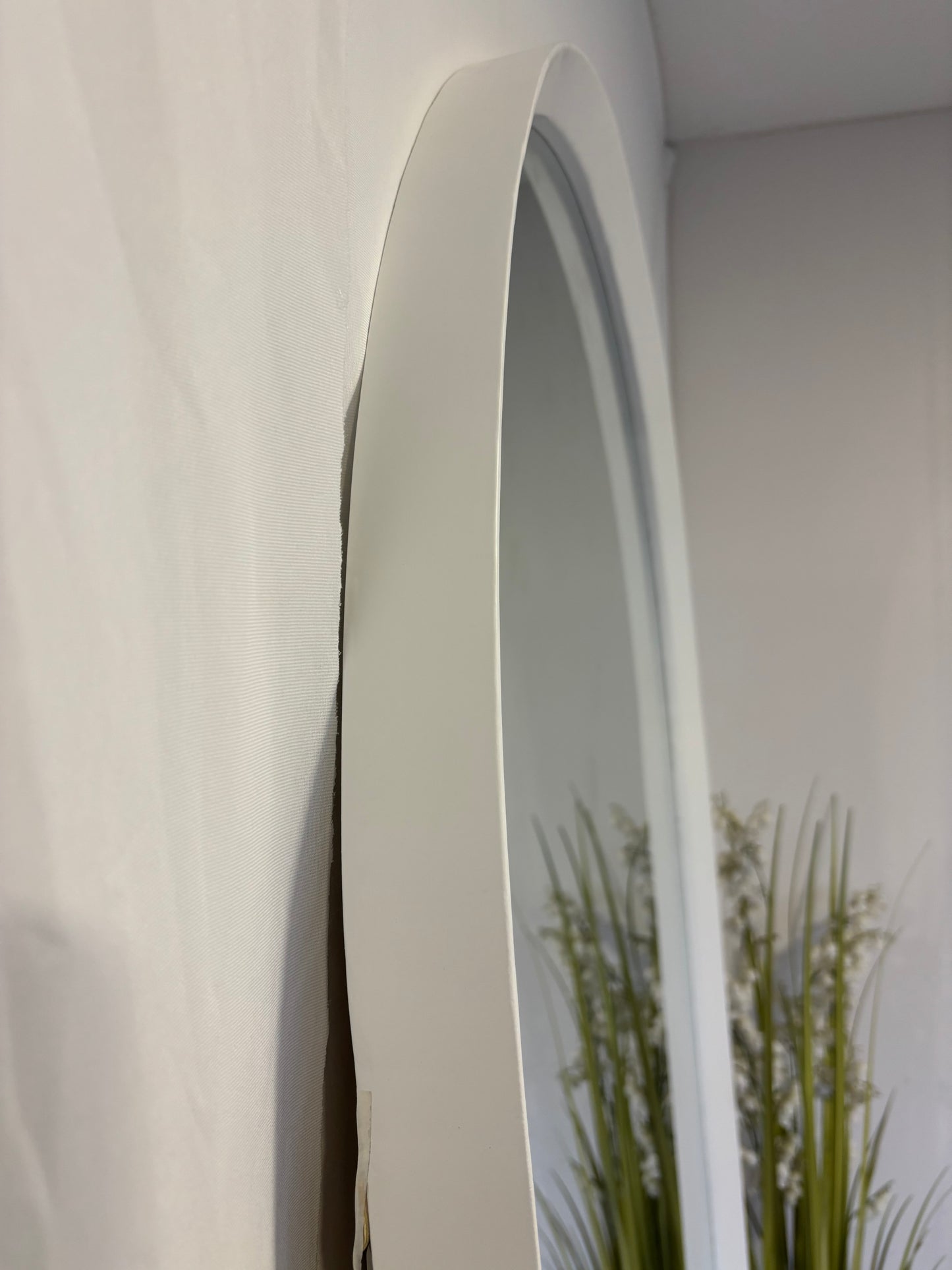 Wooden Arch - White - 200cm x 100cm