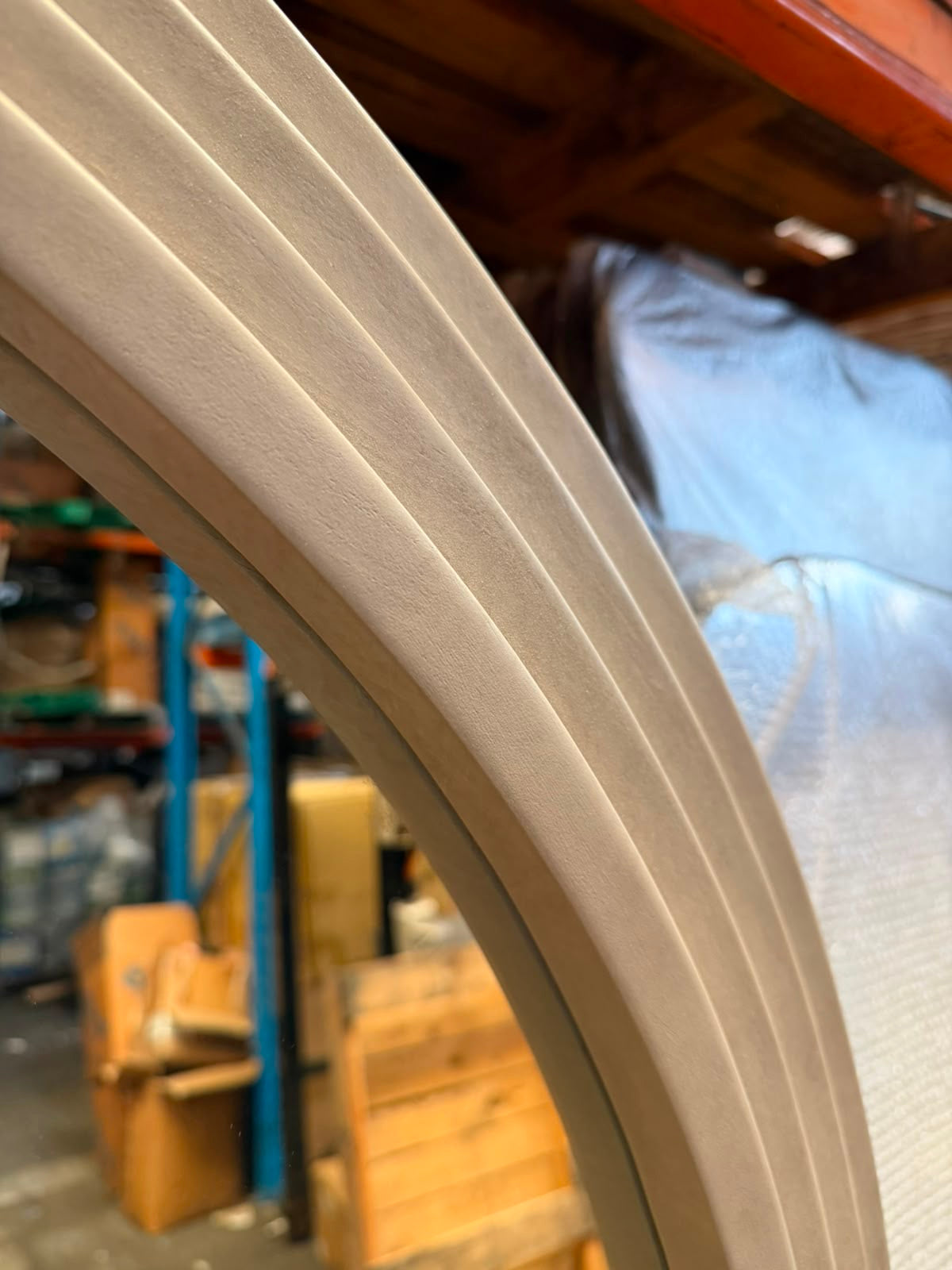 Cream Arch - 190cm x 110cm
