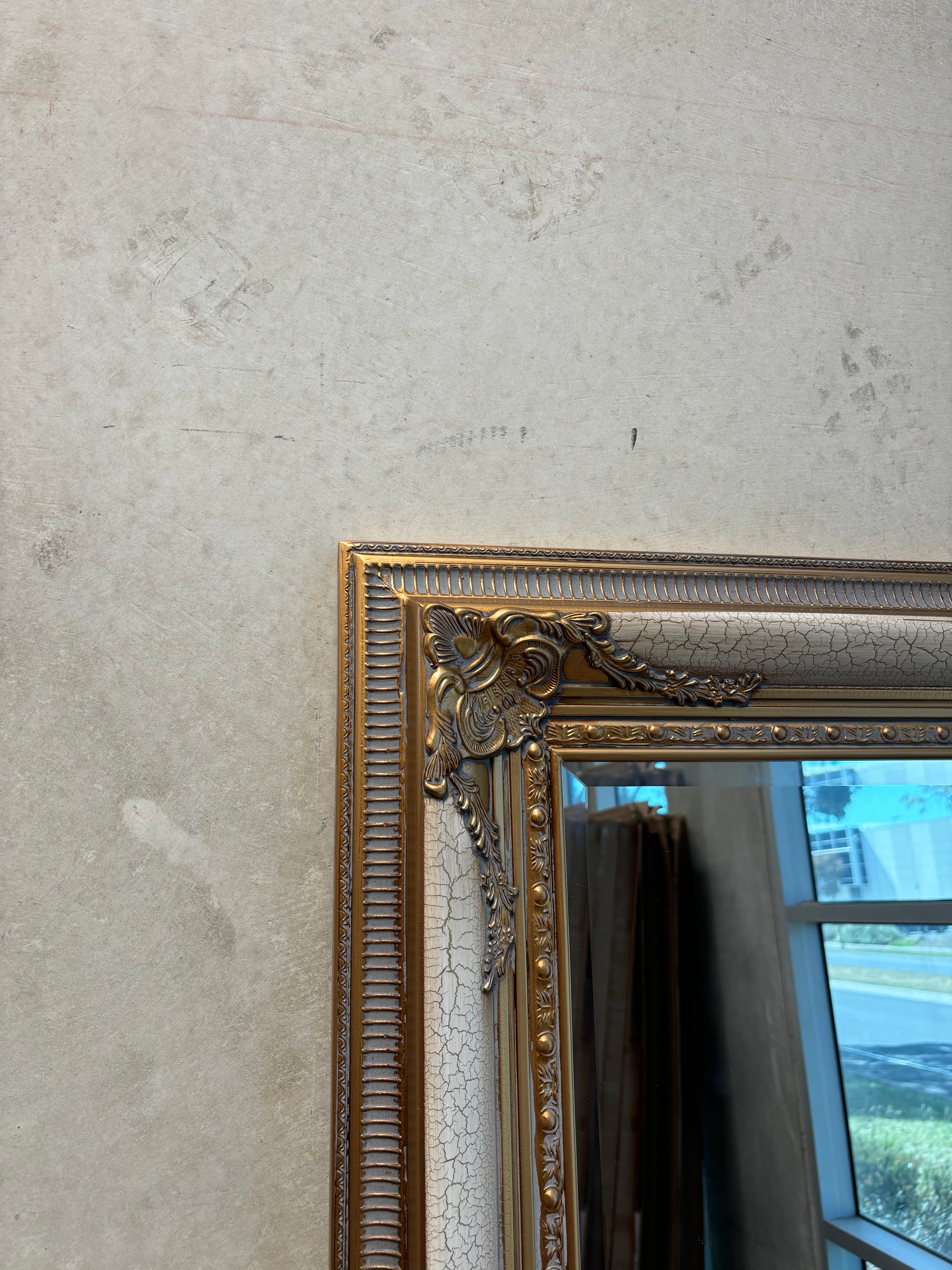 Modern Crackle - Gold - 210cm x 115cm